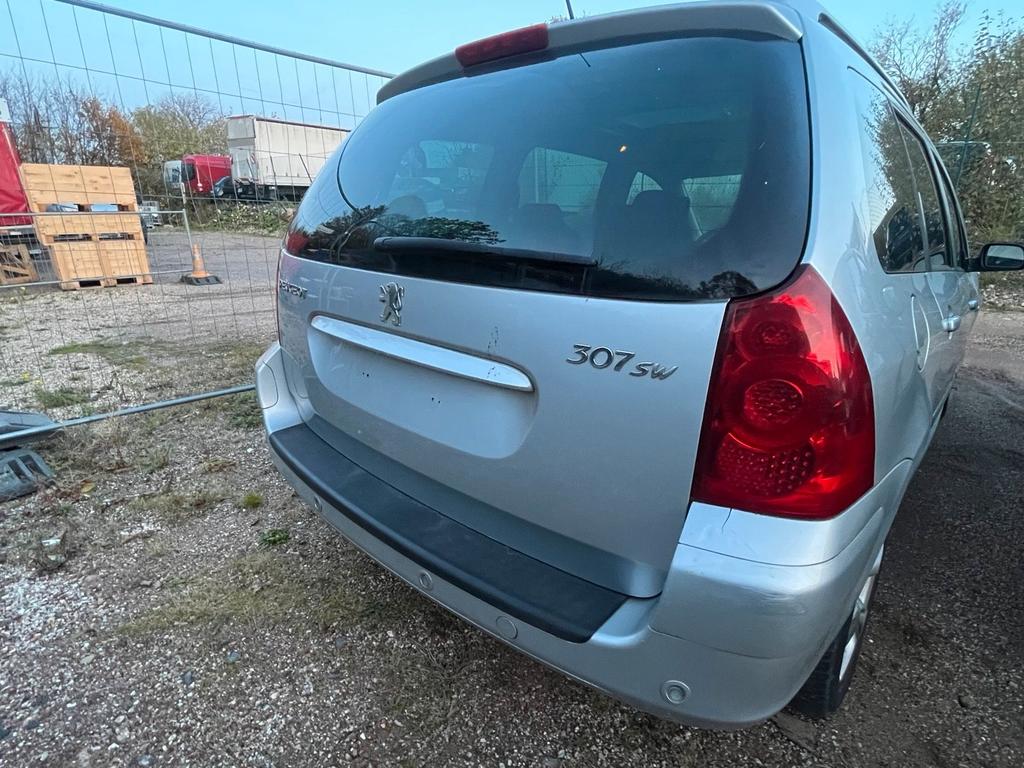Peugeot 307