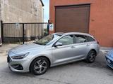 Hyundai i30 Wagon 1.0 T-GDI iMT 48V Prime - Hyundai i30 Prime mit Hybrid-Antrieb (Benzin/Elektro)