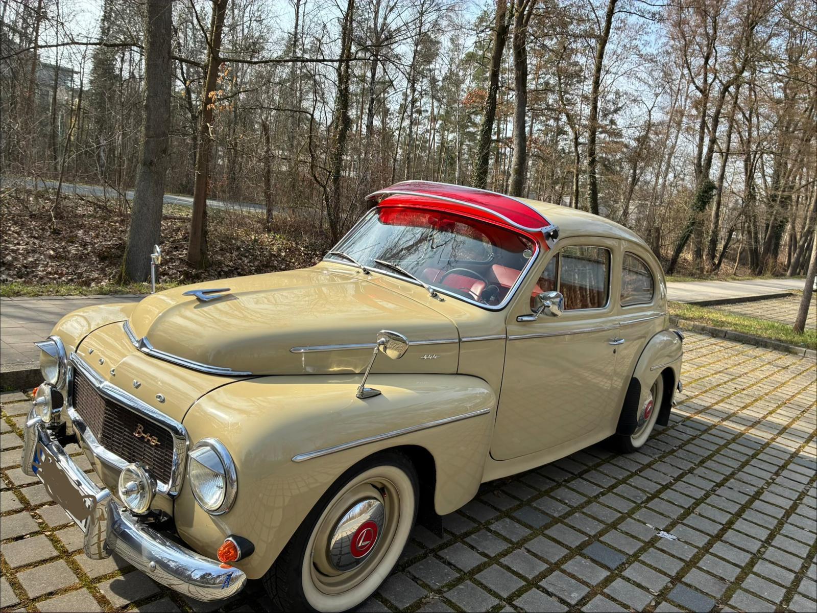 Volvo PV 544 (Buckelvolvo) Oldtimer 