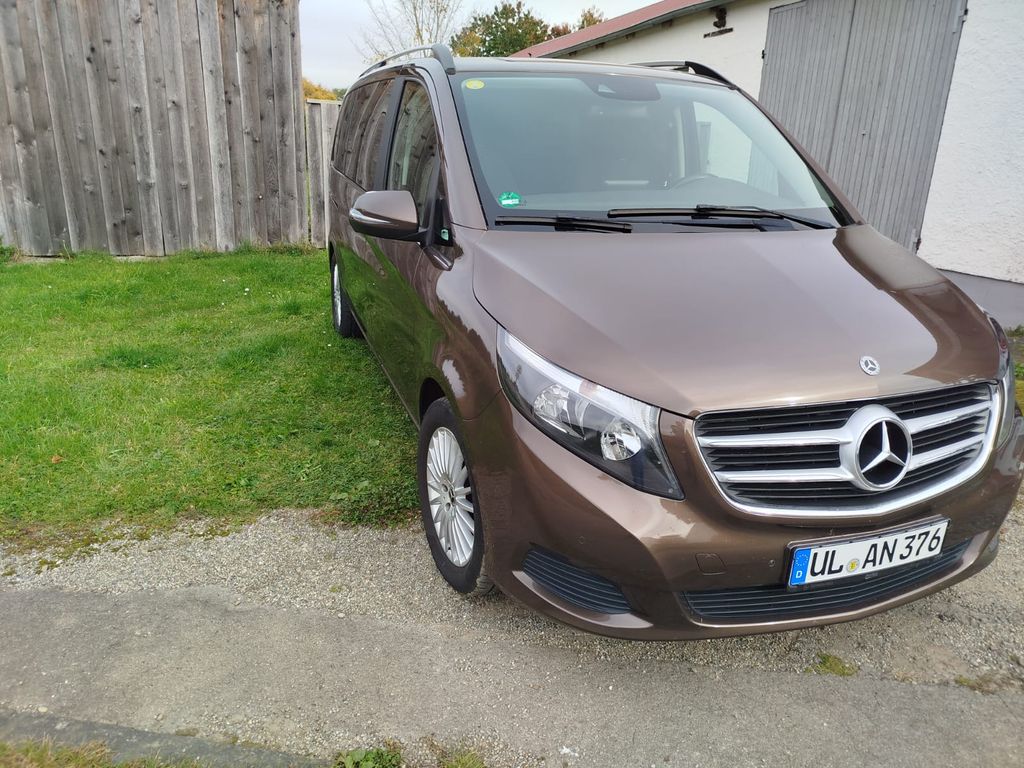 Image of Mercedes-Benz V 250