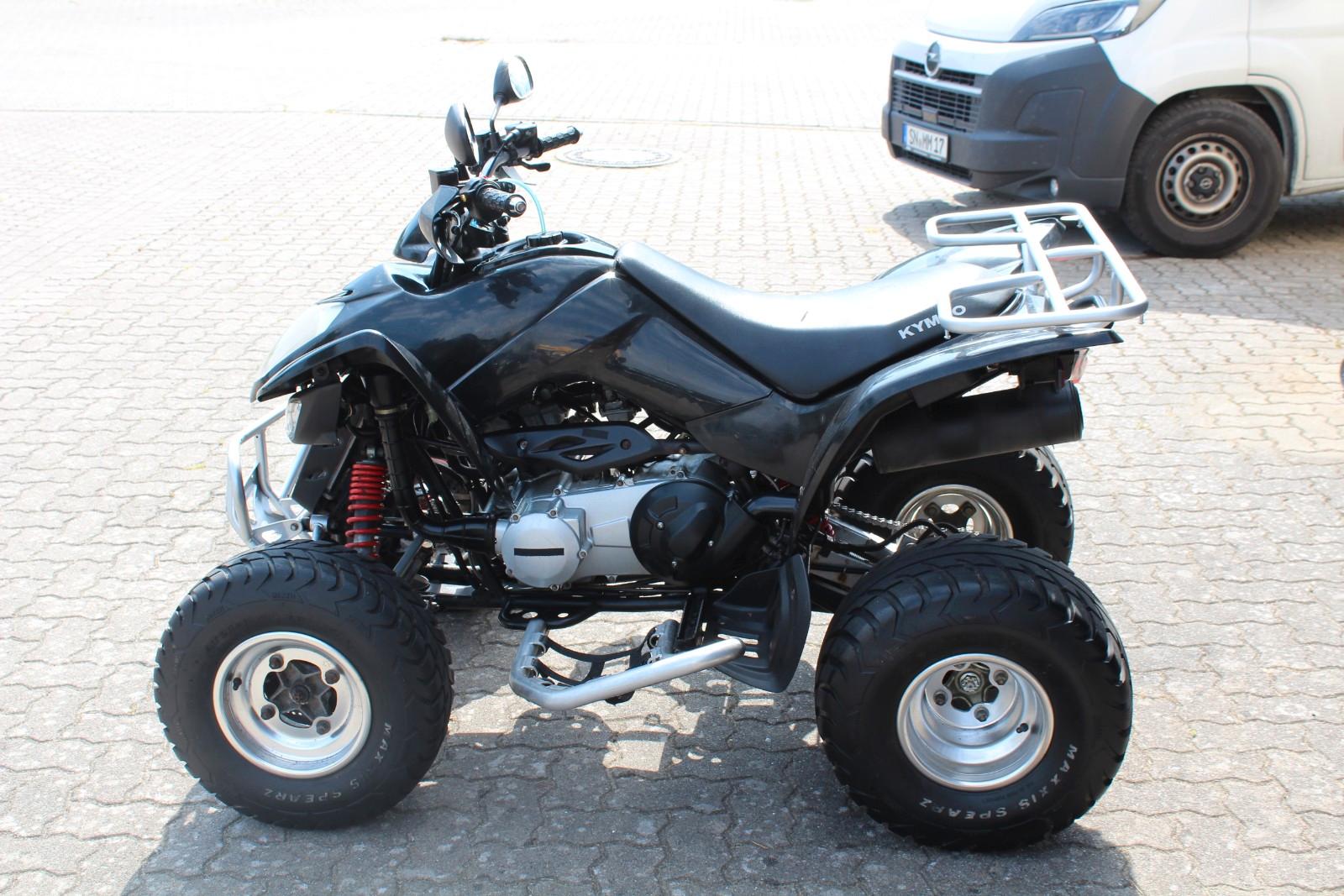 Kymco  2011 — interior
