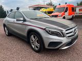 Mercedes-Benz GLA 200 GLA -Klasse GLA 200 CDI / d - Mercedes-Benz GLA 200: Limousine
