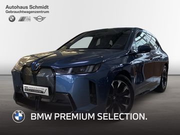BMW Leasingangebot: BMW iX xDrive60 708€ netto/mtl.*M Sportpaket*21"*LC 