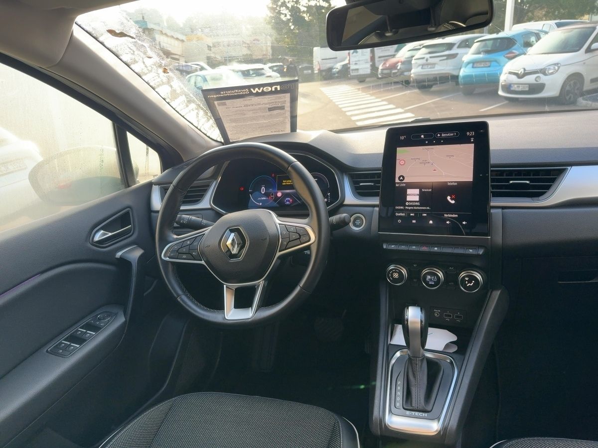 Fahrzeugabbildung Renault Captur Intens Plug-In 160 SHZ Safety+