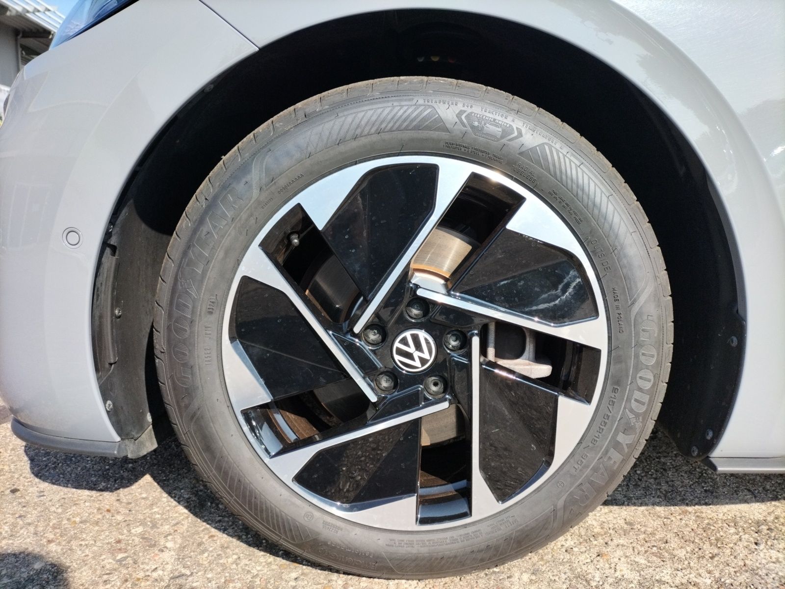 Fahrzeugabbildung Volkswagen ID.3 Pro LED Navi ACC RFK SH