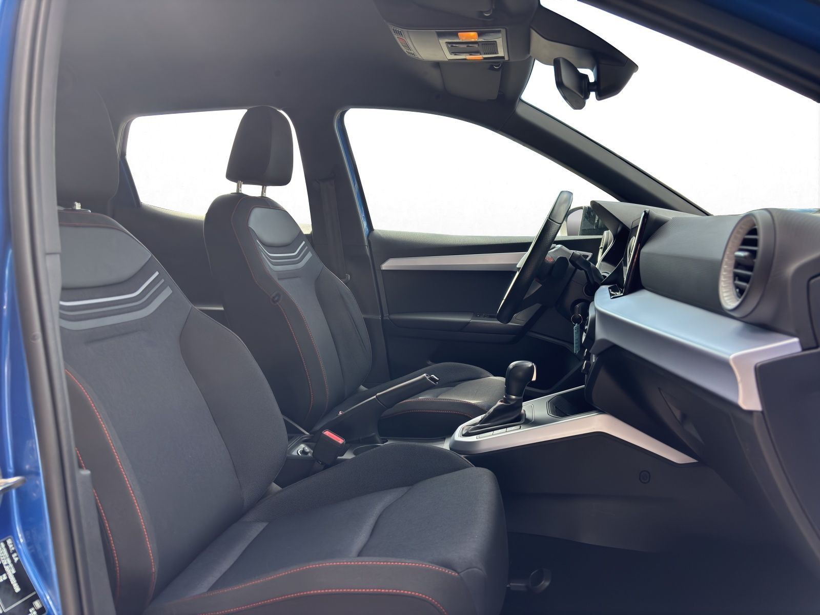 Seat Arona - Bild 7