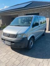 Volkswagen T5 Caravelle 1.9 TDI 9 Sitter,H1-Starex - Volkswagen T5 Caravelle mit Diesel-Antrieb: Kleinbus, 1.9