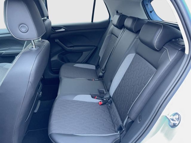 T-Cross GOAL 1.0 TSI REAR VIEW DAB+APP-CON LED A