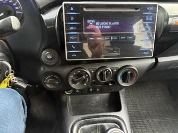 Toyota Hilux - 11