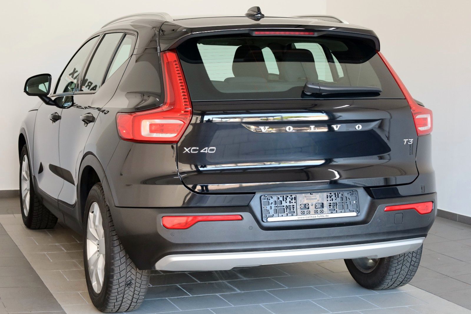 Fahrzeugabbildung Volvo XC40 T3 Momentum Pro, Navi, LED, DAB, PDC