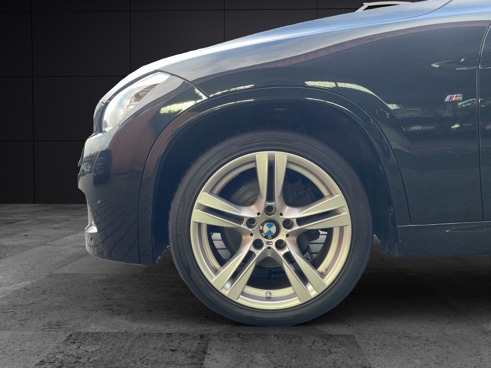 Fahrzeugabbildung BMW X1 xDrive*M Sport*Kamera*SitzHZ*Pano*Xenon*DAB