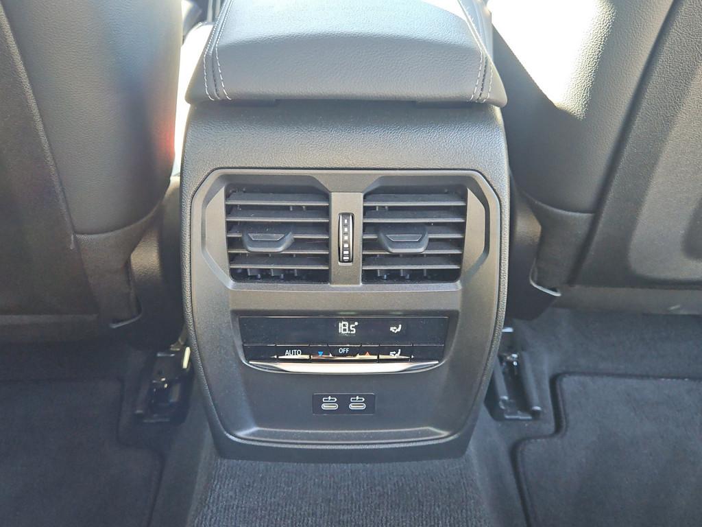BMW M340i xDrive Lim. NAVI MEMORY KEYLESS 360° 19"