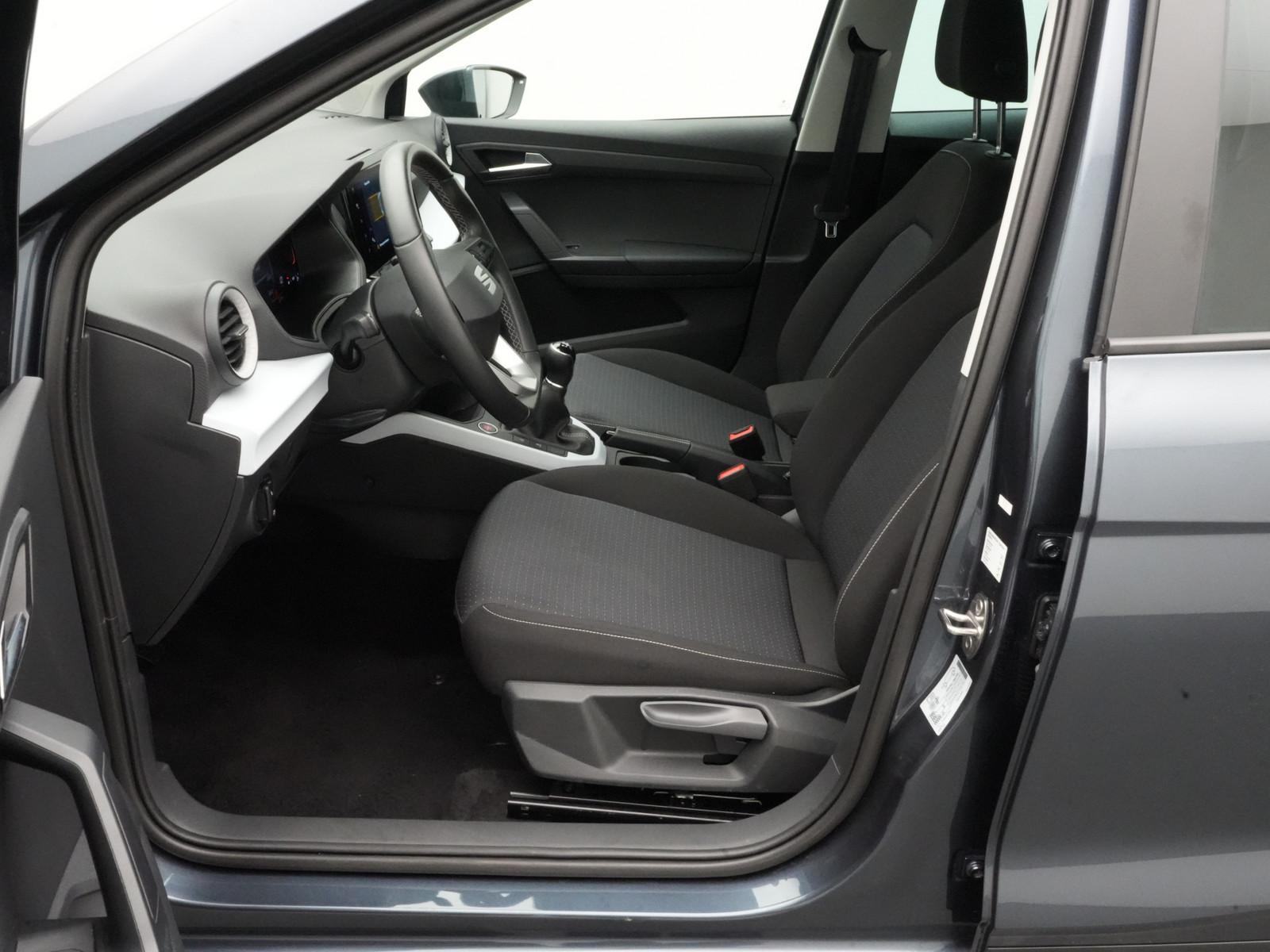 Seat Arona Style ACC NAVI KAM KEYLESS PDC LED