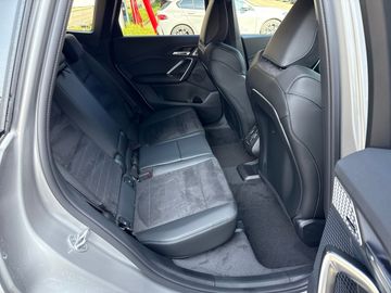 BMW X1 xDrive20d M Sportpaket Head-Up HK HiFi DAB