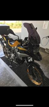 BMW F850 - BMW 850