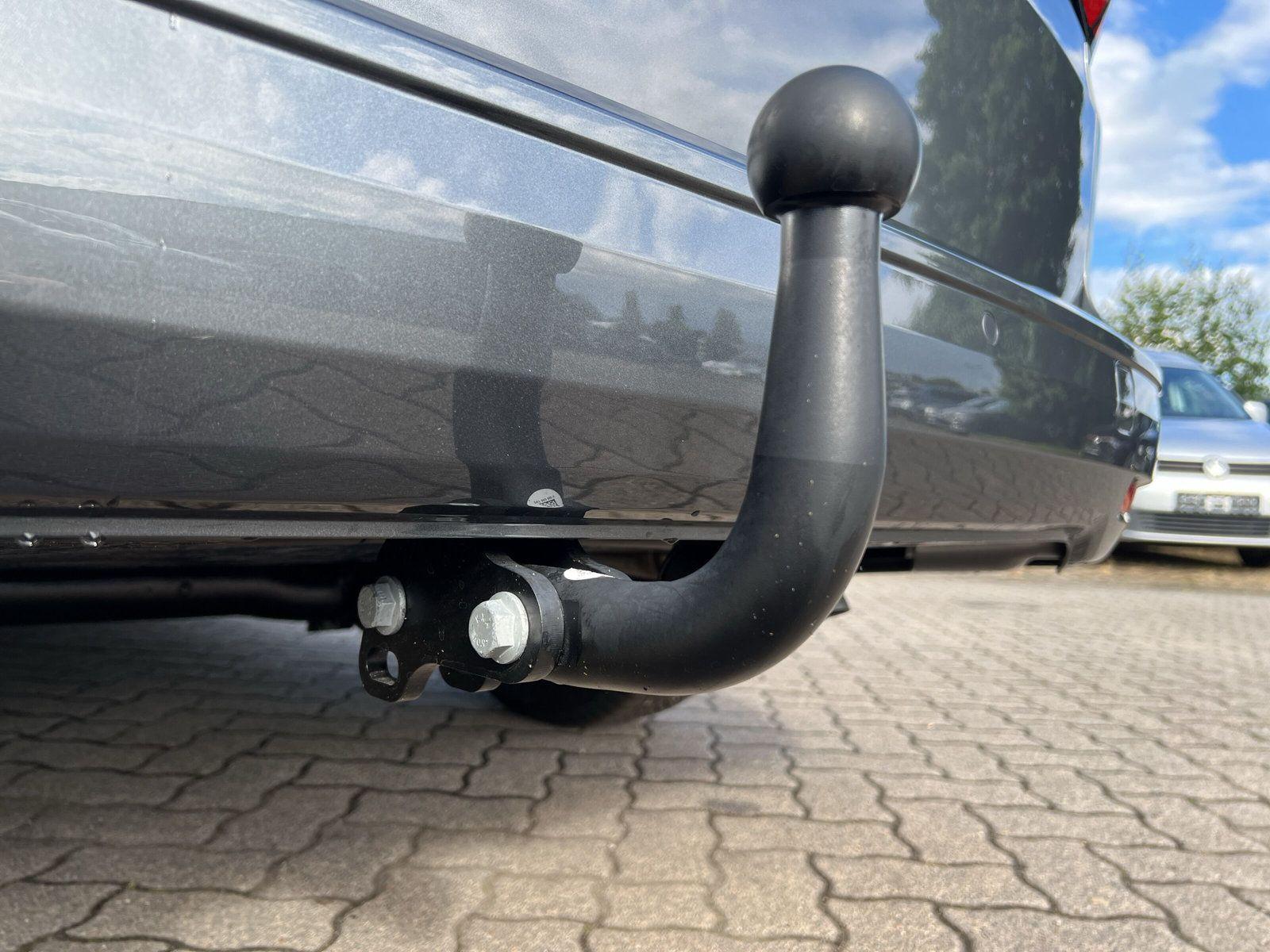 Volkswagen Caddy Maxi 2.0 TDI Life DSG+KAMERA+AHK+7-SITZER