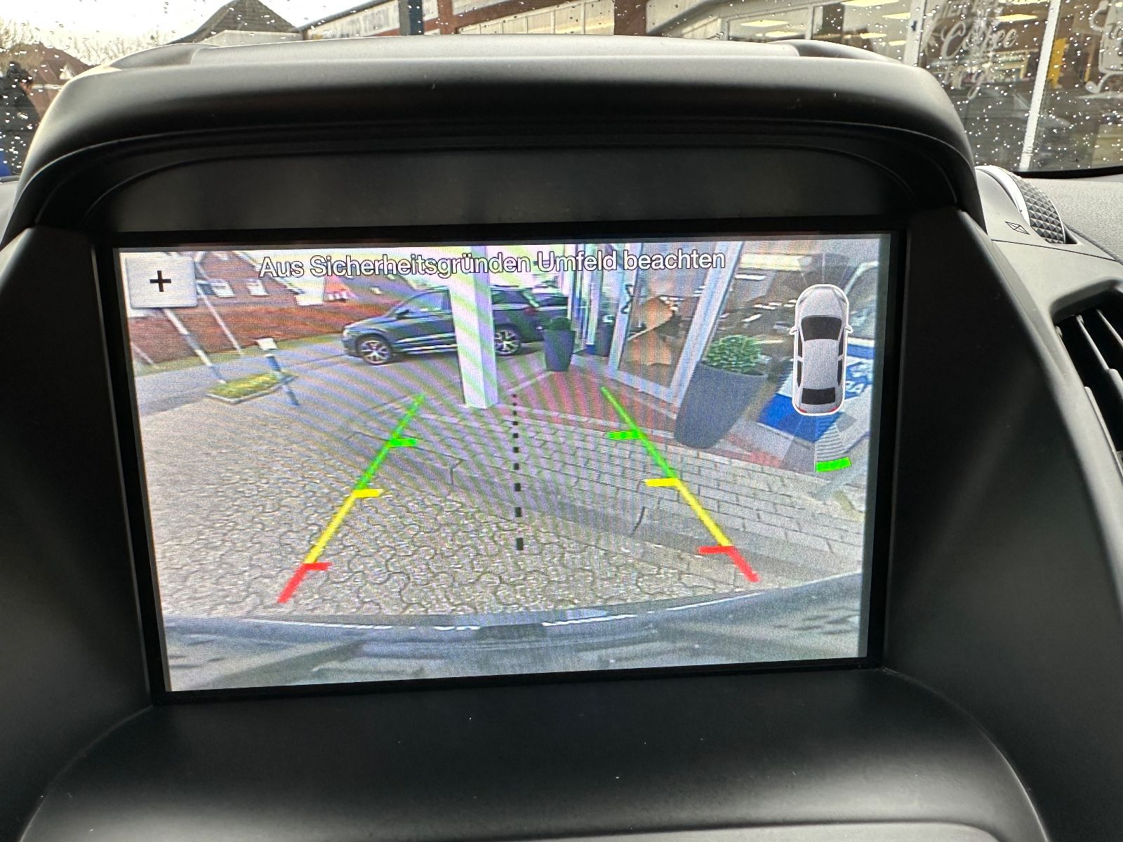 Fahrzeugabbildung Ford Kuga 1.5 EcoBoost ST-Line Navi/BiXenon/Sound/SHZ