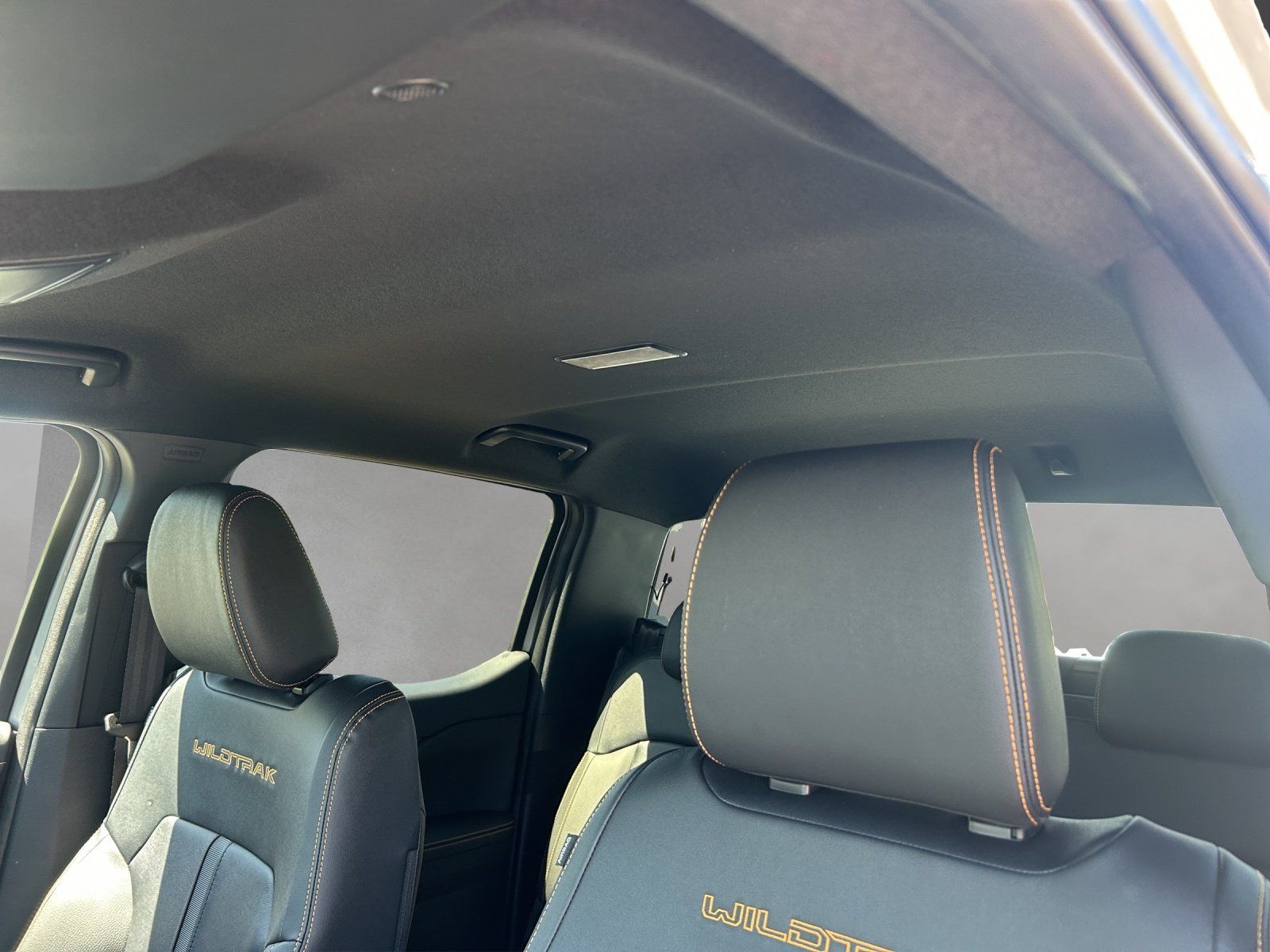 Fahrzeugabbildung Ford Ranger D-Kab Wildtrak 2.0 Ecoblue Automatik 4x4