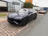 Lamborghini Urus 4.0 V8 SE/Viola Galaxias/Carbon/Entertainm.
