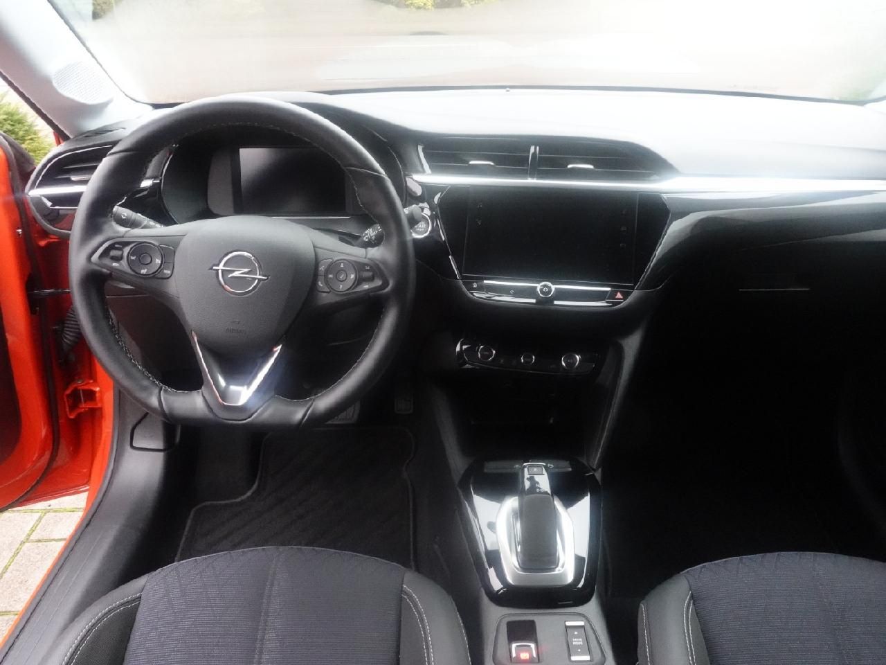 Fahrzeugabbildung Opel Corsa F Electric Elegance