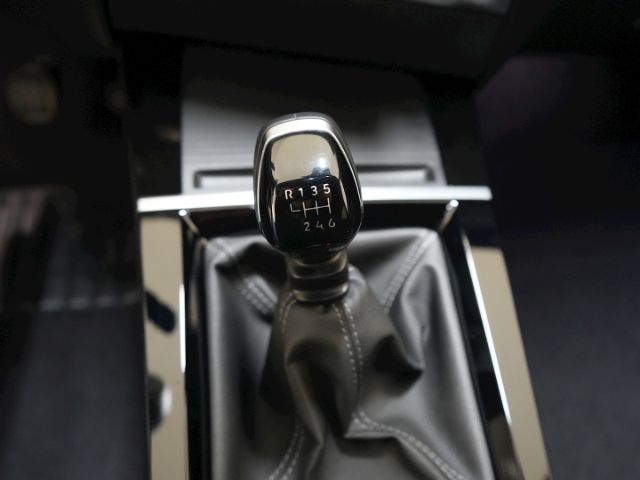 Astra L ST GS+LED LICHT+360 GRAD KAMERA+SITZ-/LE