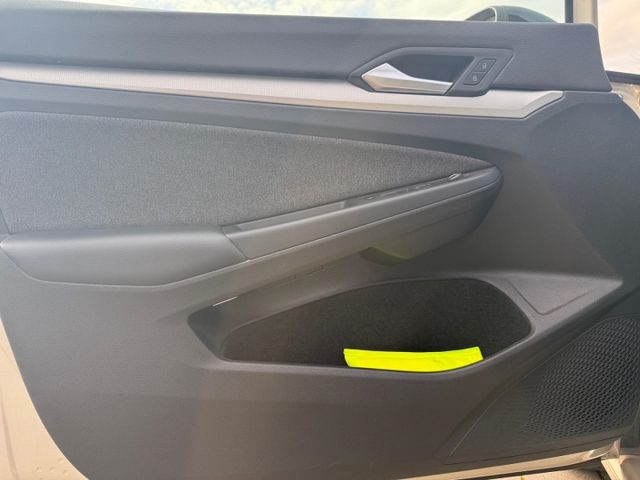 Golf 8 VIII Move 1.0 eTSI ACC RearView Navi