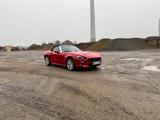 Fiat 124 Spider 1.4 MultiAir Turbo Lusso Lusso - rote Fiat 124 Spider