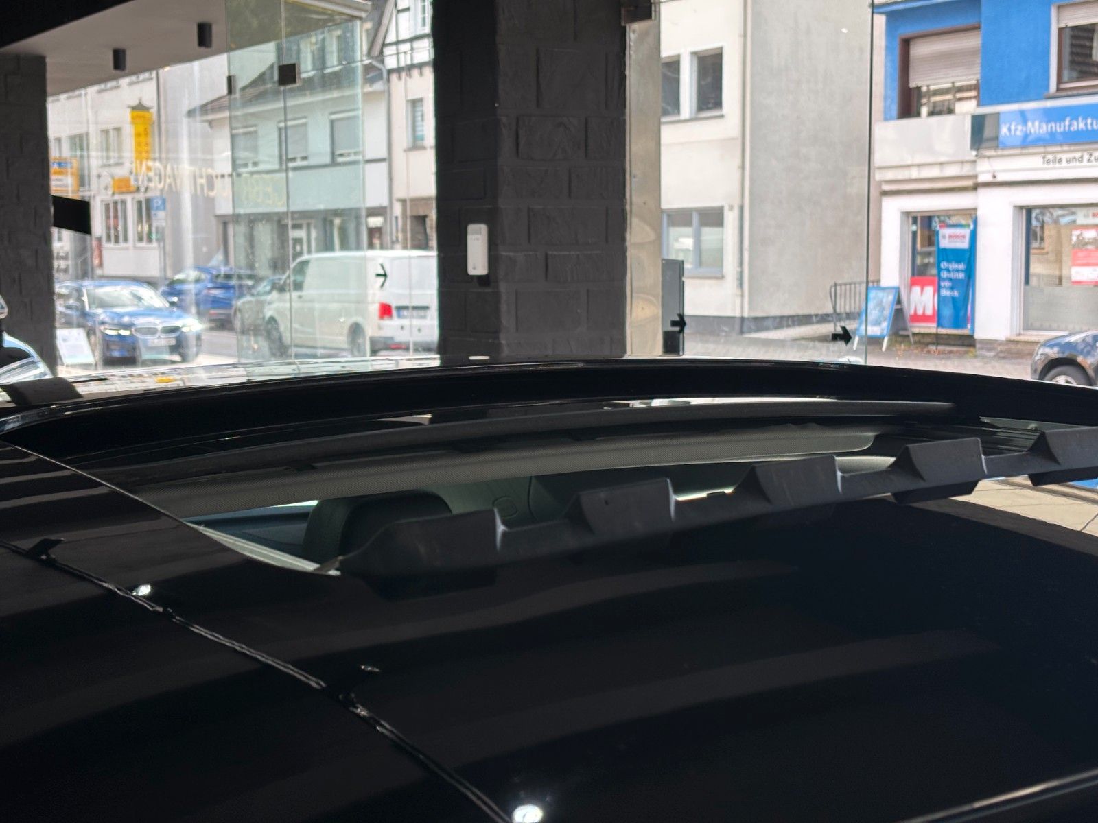 Fahrzeugabbildung Mercedes-Benz CLS 350d *Widescreen*Burmester*Memory*S-Dach*