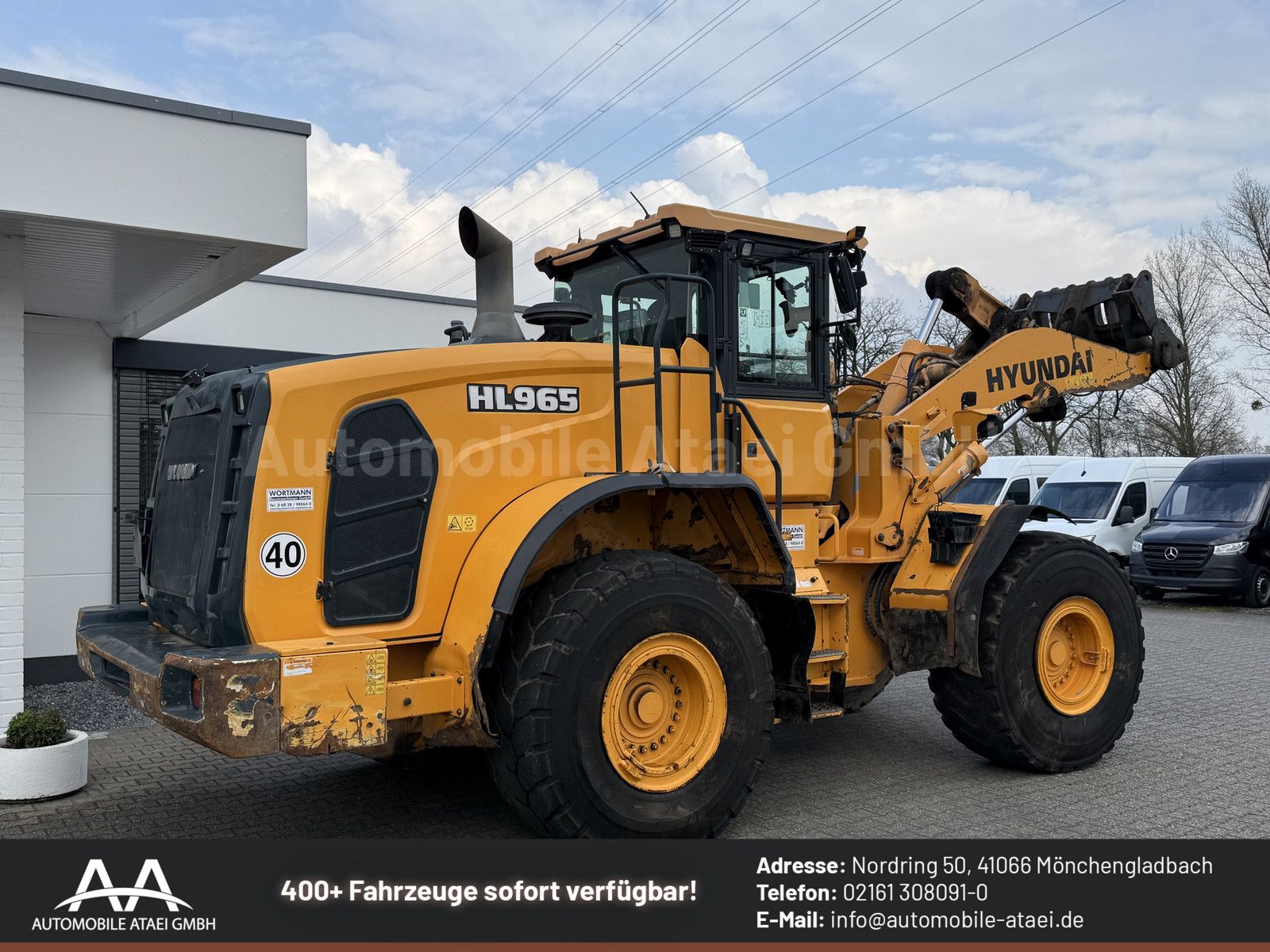 Fahrzeugabbildung Hyundai HL 965 (0067)