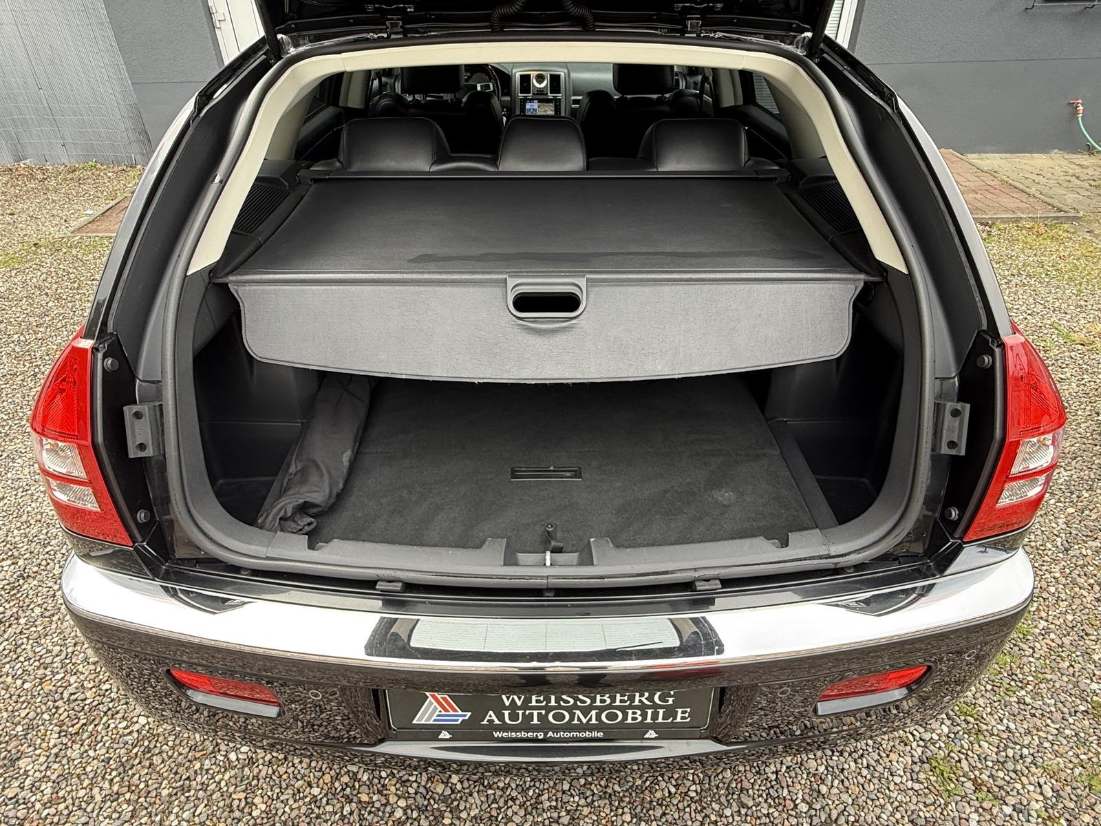 CHRYSLER AUTRES C TOURING 3.0 CRD 1.HAND,AUTOMATIK,NAVI,XENO | 218 ch | BVA | RÉGLAGE ÉLECTRIQUE DES SIÈGES AVEC FONCTION MÉMOIRE | VOLANT EN CUIR