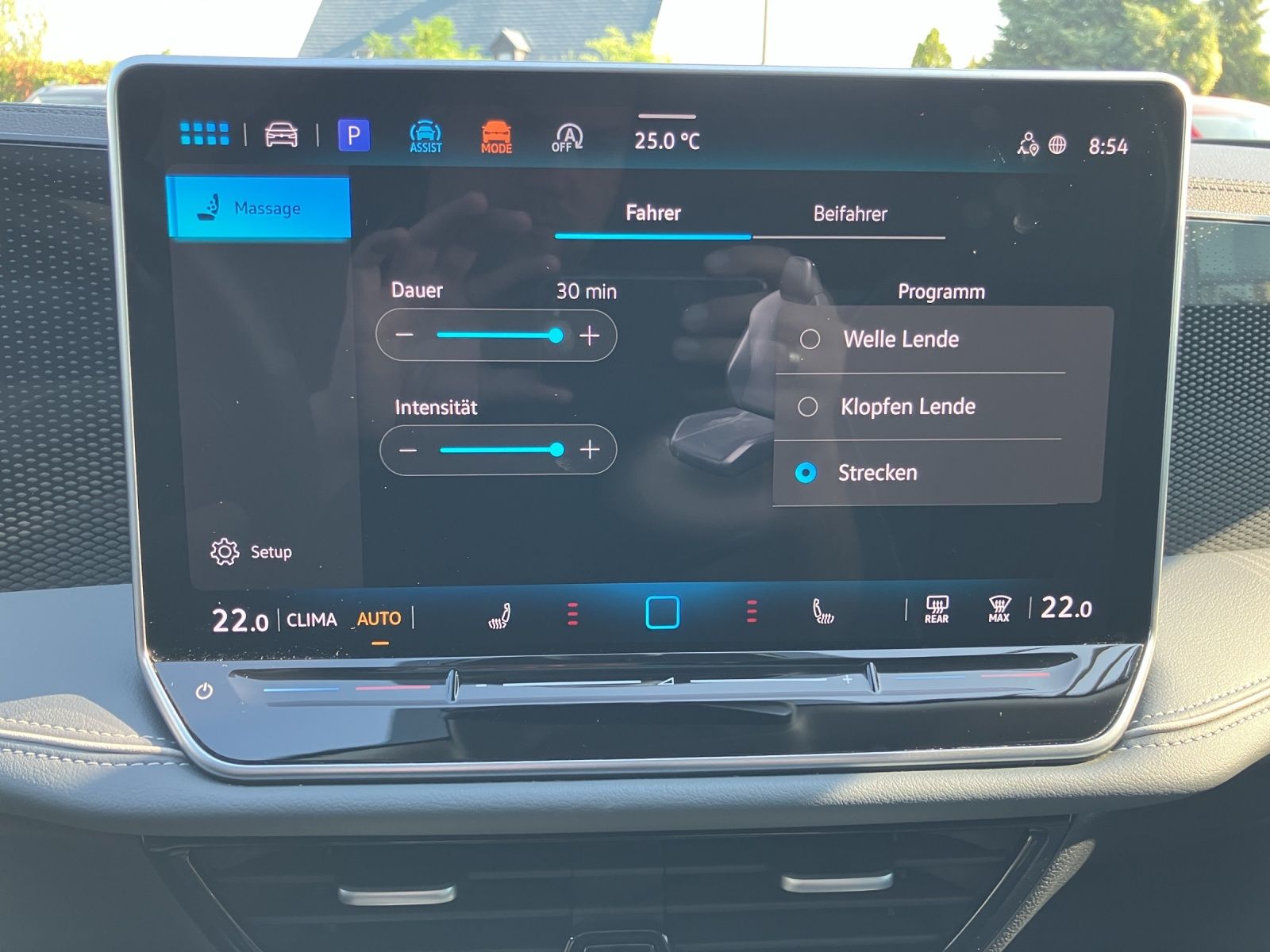 Fahrzeugabbildung Volkswagen Passat Variant eTSI Business DSG LED Navi ACC DC