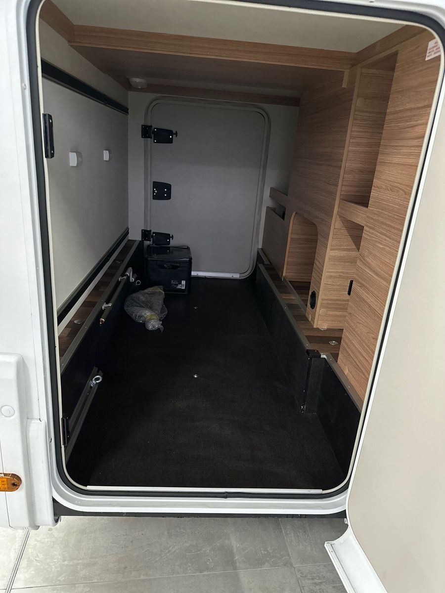 Fahrzeugabbildung Weinsberg CaraCompact MB EDITION PEPPER 640 MEG AKTION