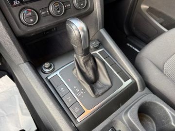 Volkswagen Amarok - 11