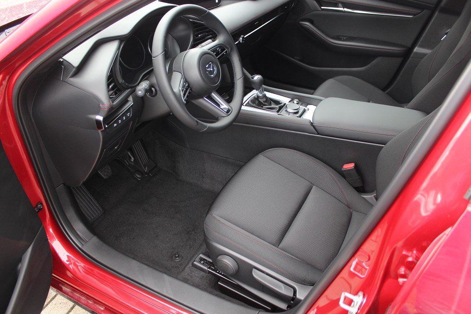 Fahrzeugabbildung Mazda 3 2025 M-Hybrid Homura G-140 *Juni-Aktion* NAVI
