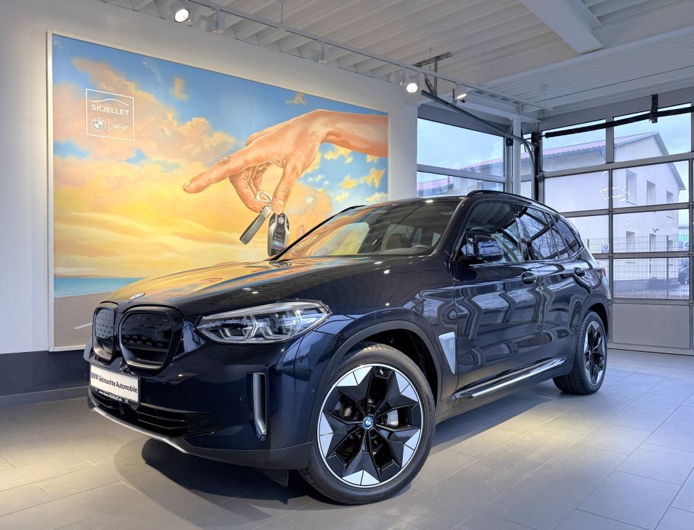 BMW iX3 Impressive KAM360+ACC+HARM+HUD+SPUR+AL+MEMO+