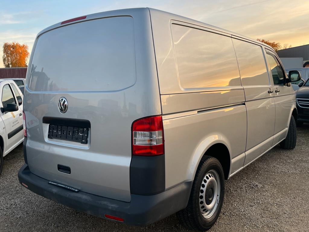 Volkswagen T5 Transporter