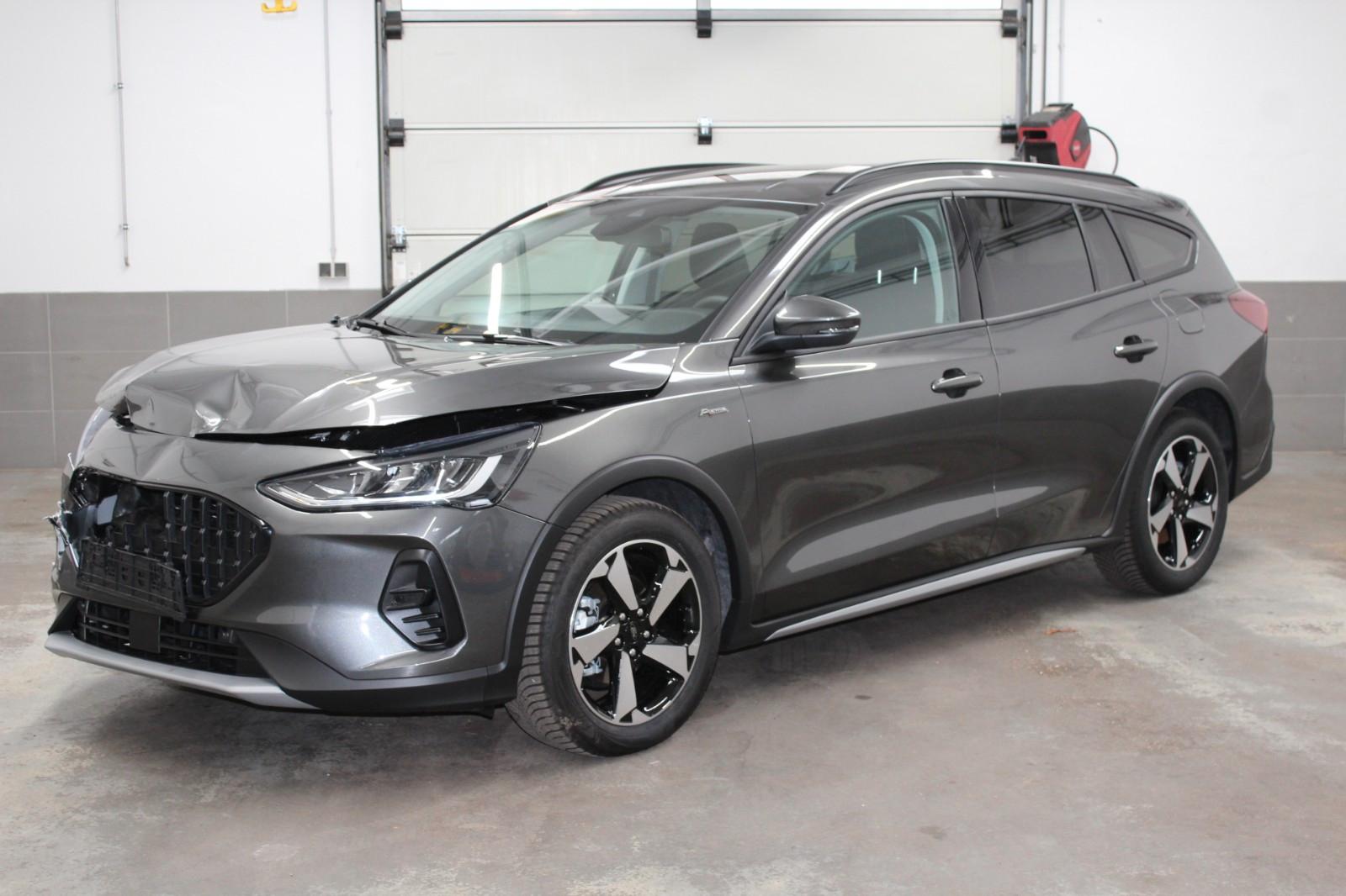 Ford Focus Turnier Active-DSG Getriebe-nur 73 Km