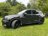 Volkswagen Tiguan 1.5 TSI DSG R-Line Black Style, Pano, AHK