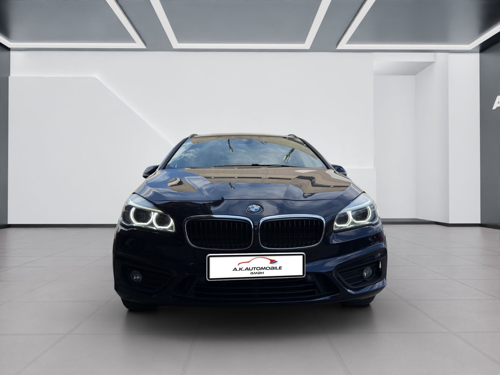 BMW 218d Active Tourer+Navigat+PDK+AHK+LED+USB+8x LM
