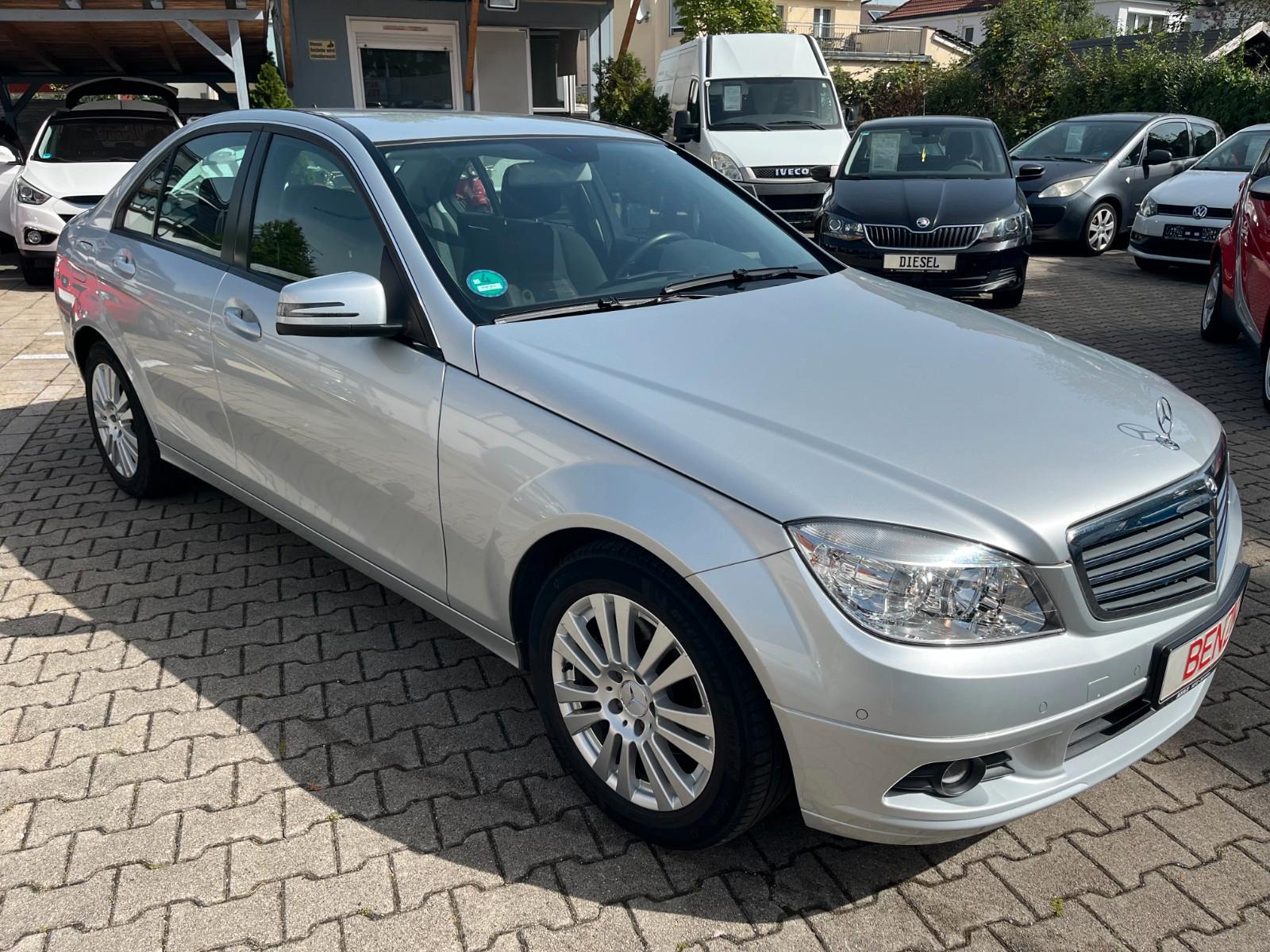 Mercedes-Benz C 200 Kompressor 2.Hd Scheckhef. Navi/Kli-Tronic