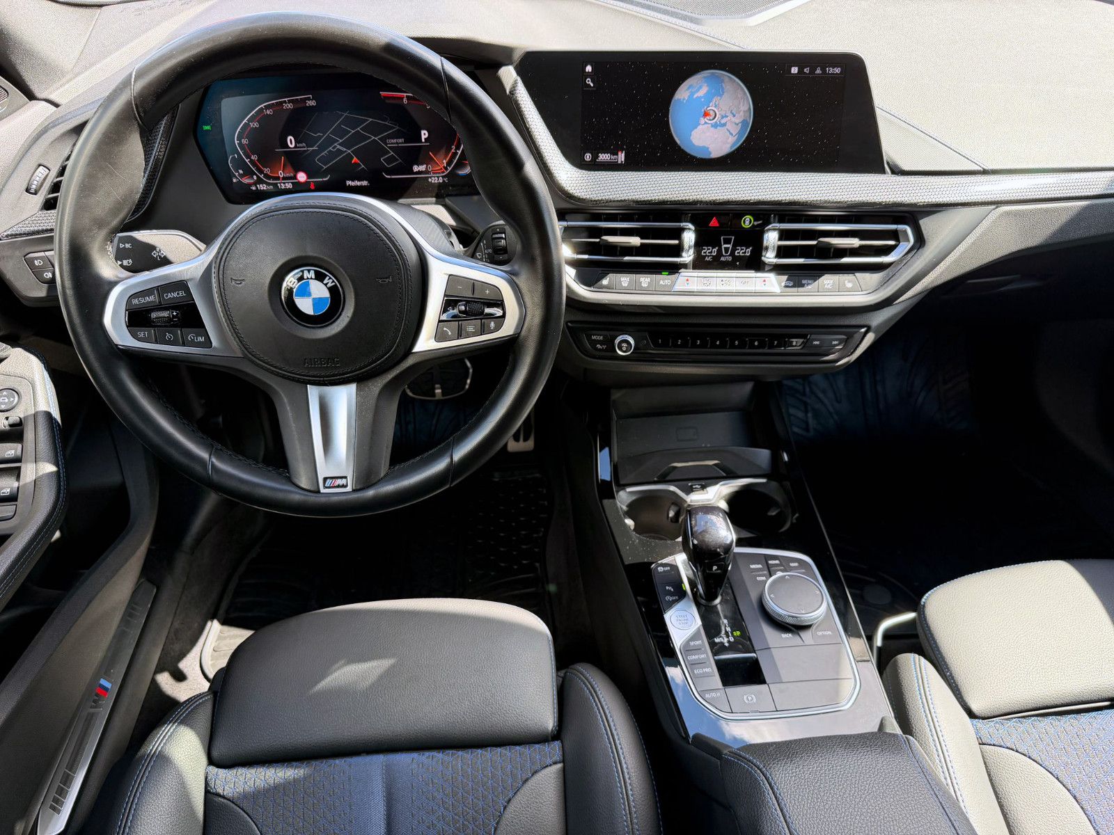 Fahrzeugabbildung BMW 220i Gran Coupé Steptr. M-Sport LED H&K KAM SHZ