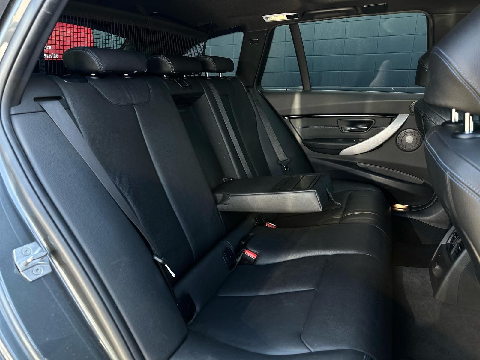 BMW 340i xDrive M SPORT TOURING LED#AHK#PANO#NAVI#SH - Image 17