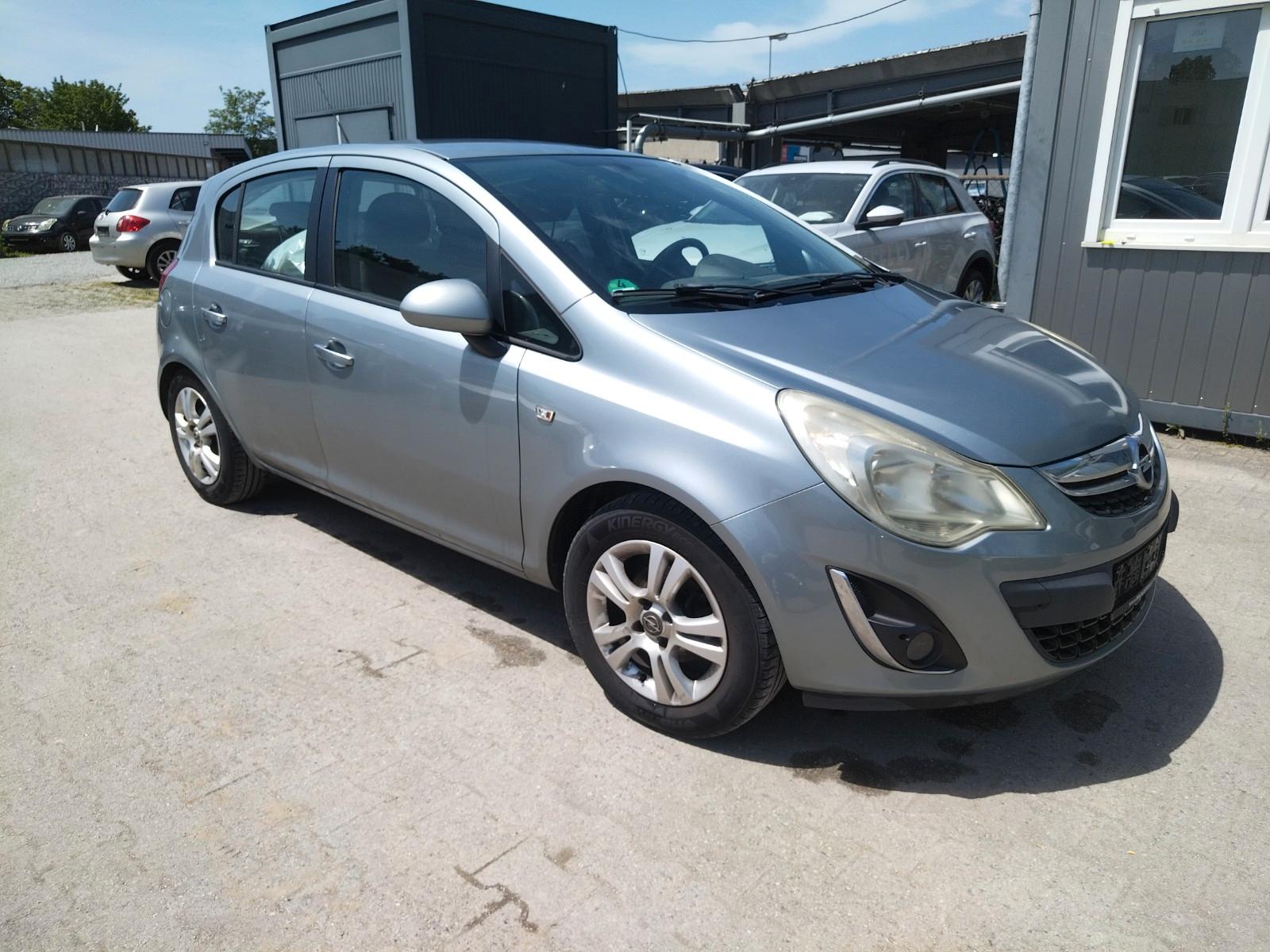 Opel Corsa D 1.4 Satellite+TÜV/NEU+KLIMA+TEMPOMAT
