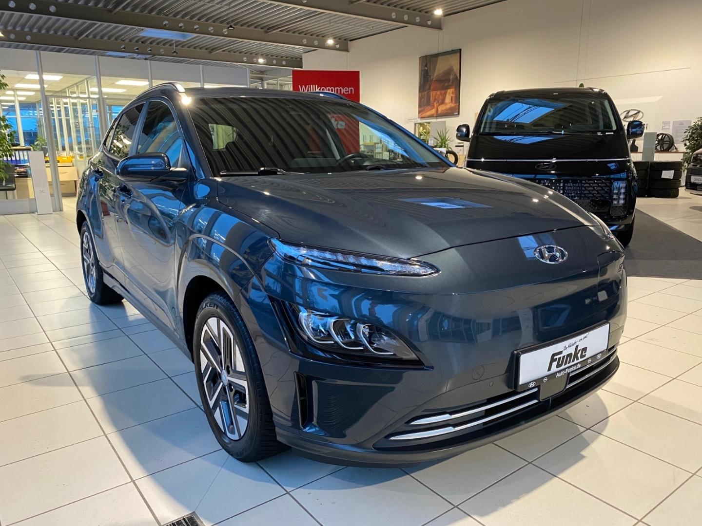 Hyundai KONA Elektro Prime 64KW Allwetter Werksgarantie 