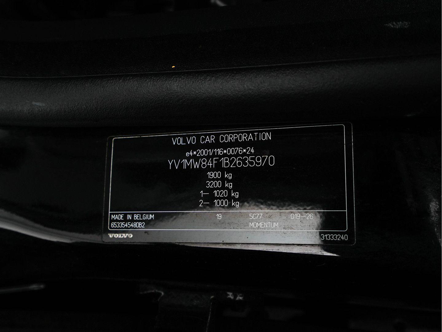 Volvo V50 2011 — photo 19