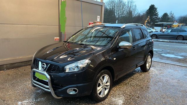 Nissan Qashqai +2 2.0 4X4 Automatik Panorama 7Sitze