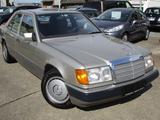 Mercedes-Benz DB 200 (W124) H-Kennzeichen, Alltagsklassiker - gebrauchte Mercedes-Benz 200 aus dem Jahr 1990