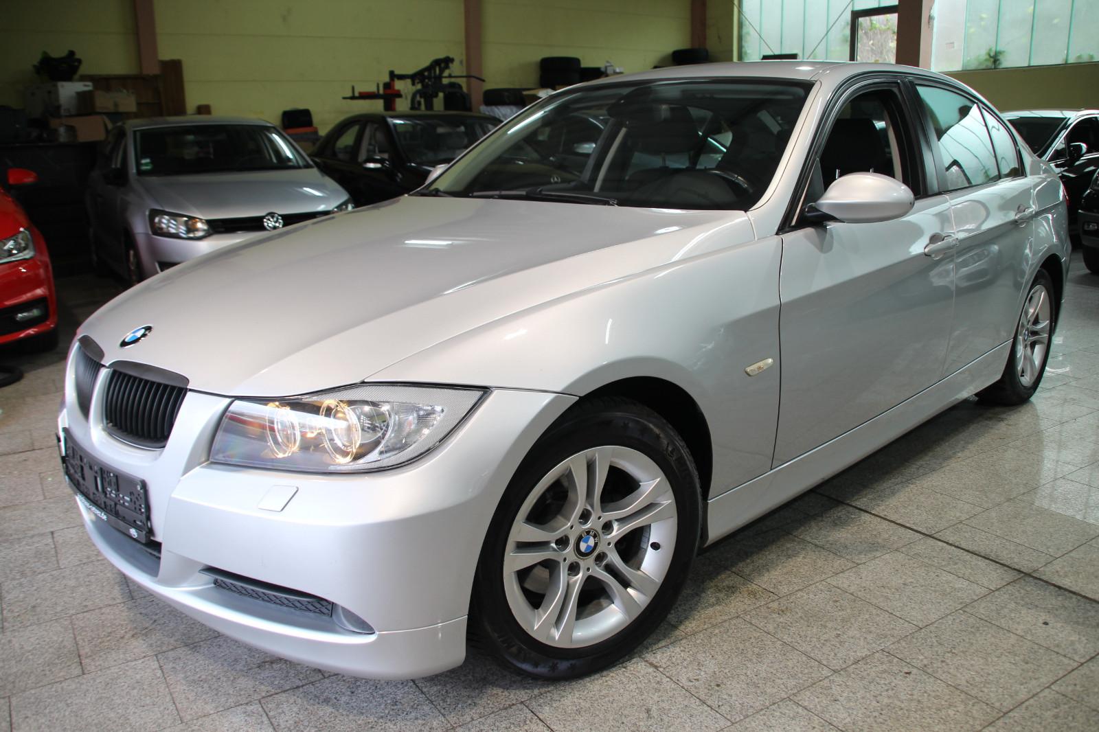 BMW 320 Baureihe 3 Lim. 320i*AUTOMATIK*KLIMA*SHZ*NAV