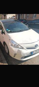 Toyota prius plus Hybrid - Toyota Prius: Plus