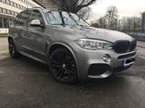 BMW X5 M50 M50d -/360/ HUD/ DAB/Soft-Close/ Standhzg - BMW X5 M50 aus 2017